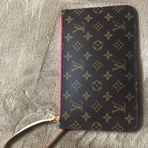 Louis Vuitton clutch
